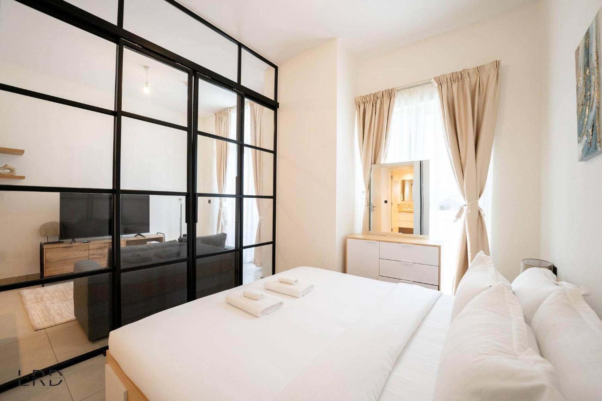 New Cozy 1br Hills *