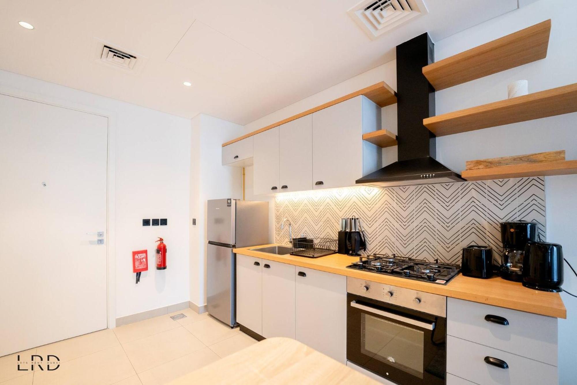 New Cozy 1br Hills Apartment Dubai