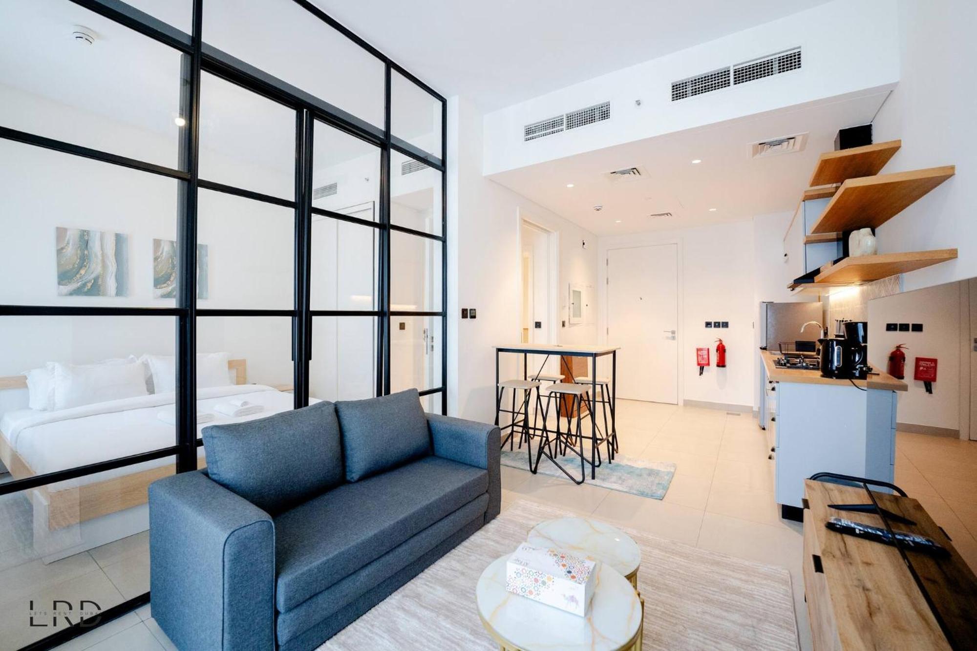 New Cozy 1br Hills Dubai